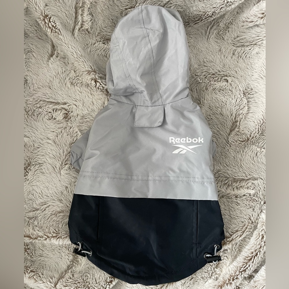 Reebok dog rain jacket | size S | ⭐️NEW & UNUSED⭐️